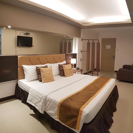 North Tourist Inn Bacolod Exterior photo